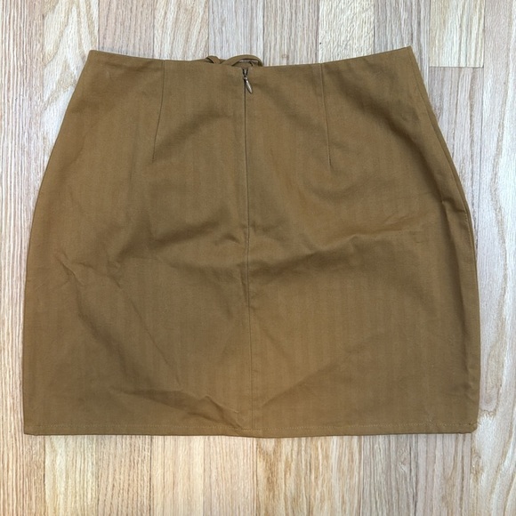 ACOA Waist Strap Mini Skirt - Picture 4 of 6